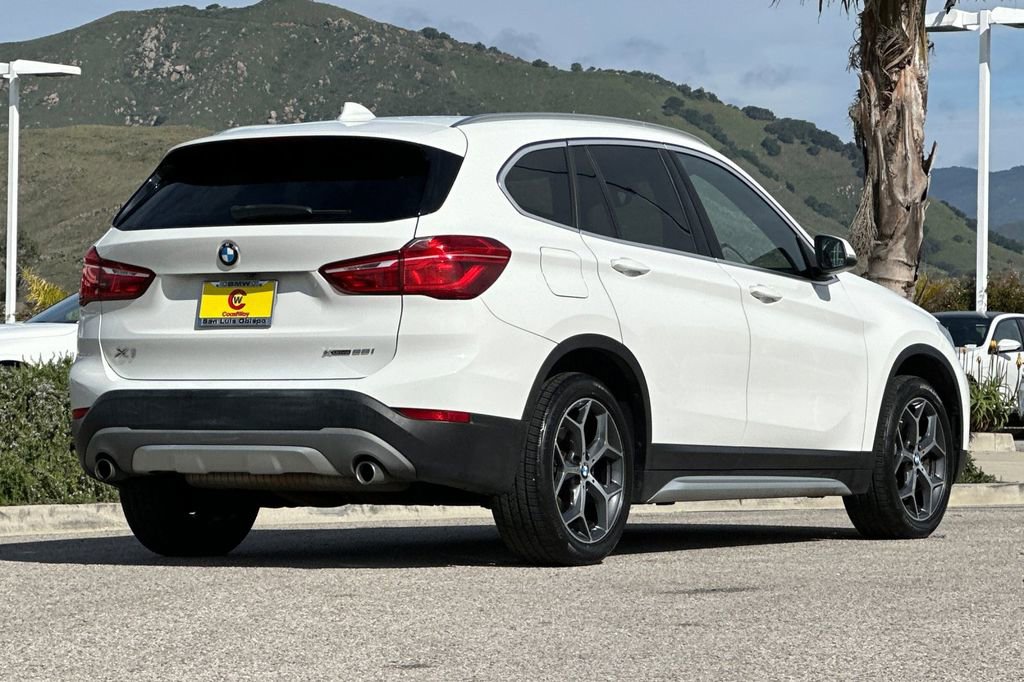 Used 2018 BMW X1 xDrive28i w/ Convenience Package image 3