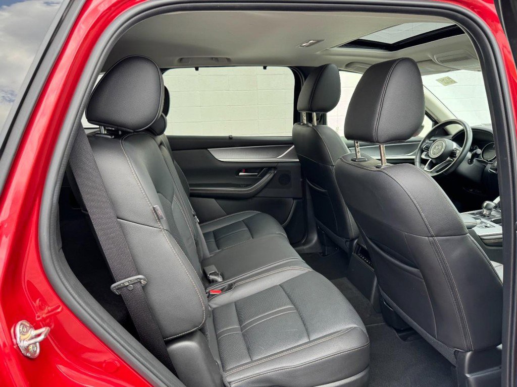Used 2025 MAZDA CX-70 3.3 Turbo w/ Preferred Package image 10