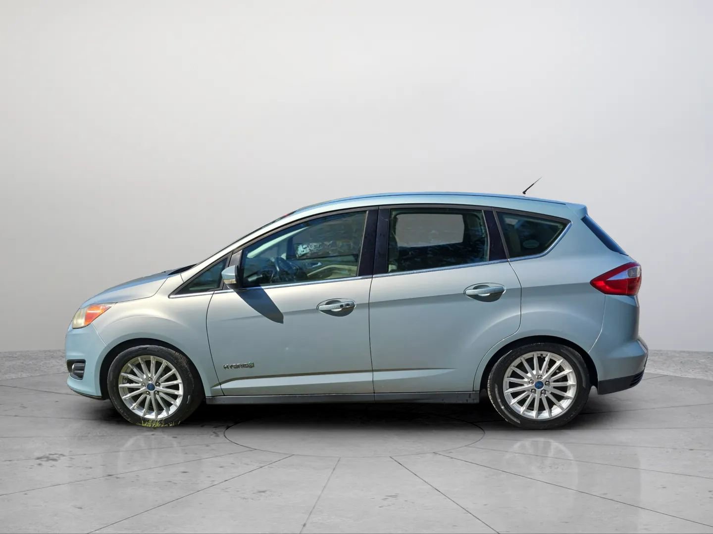 Used 2013 Ford C-MAX SEL image 16