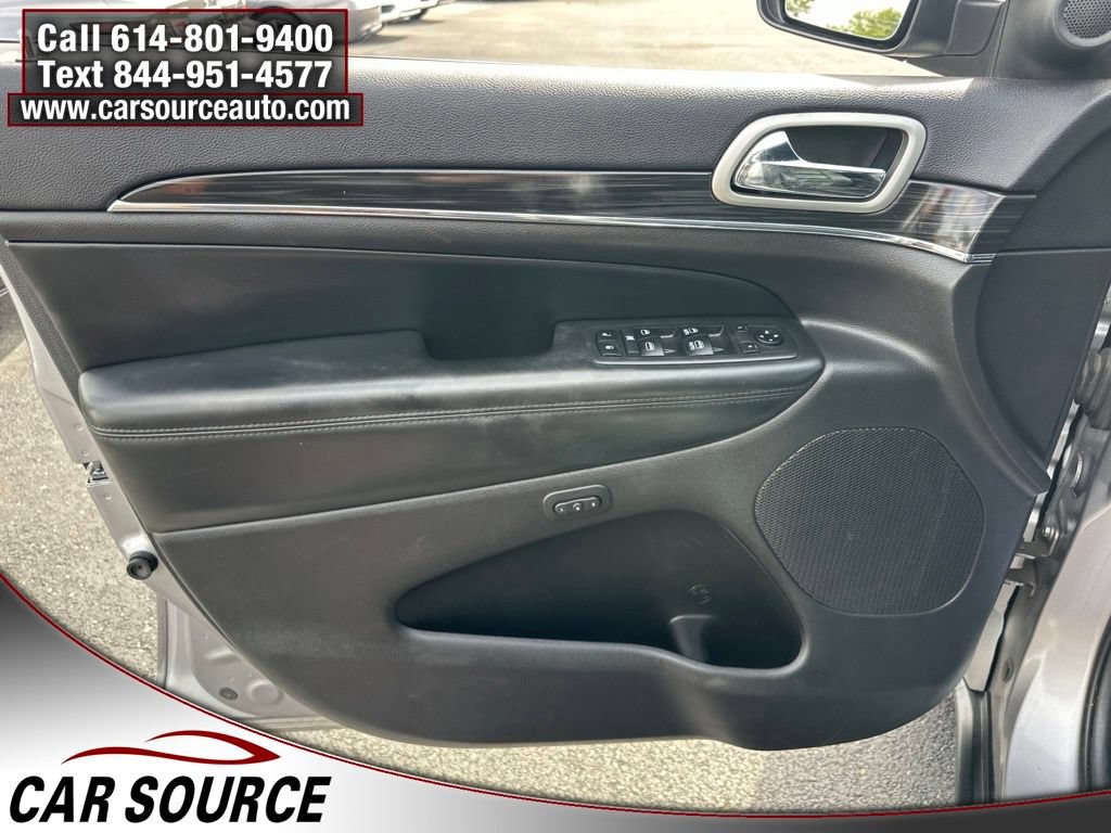 Used 2019 Jeep Grand Cherokee Limited AWD/4WD image 14