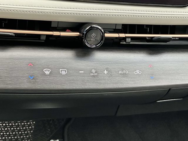Used 2023 Nissan Ariya FWD image 20