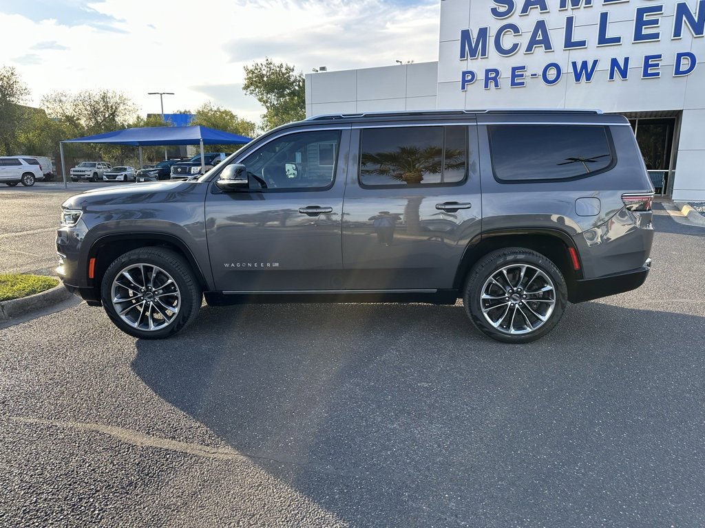 Used 2024 Jeep Wagoneer Series III w/ Premium Group I image 3