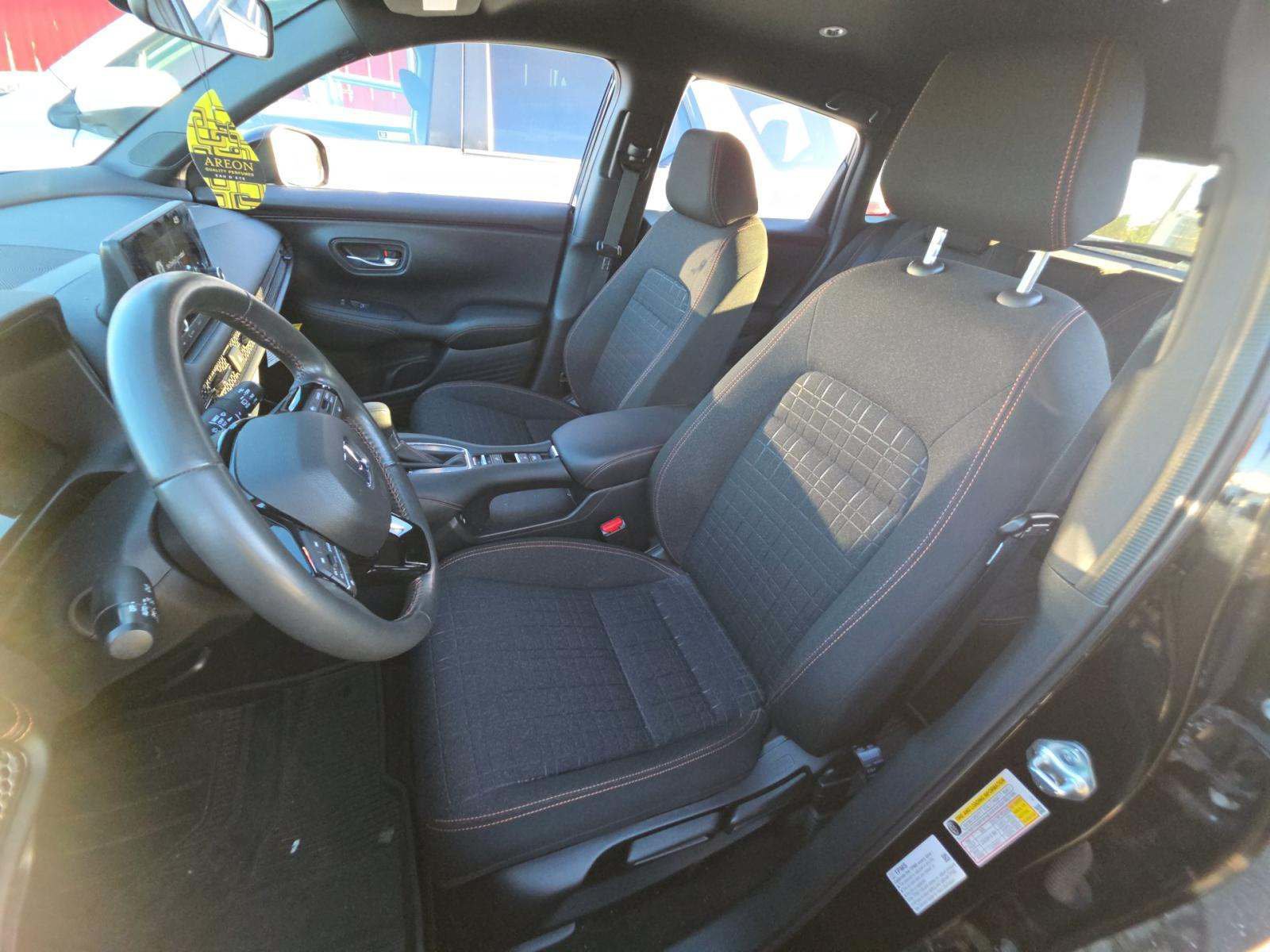 Used 2024 Honda HR-V Sport image 3