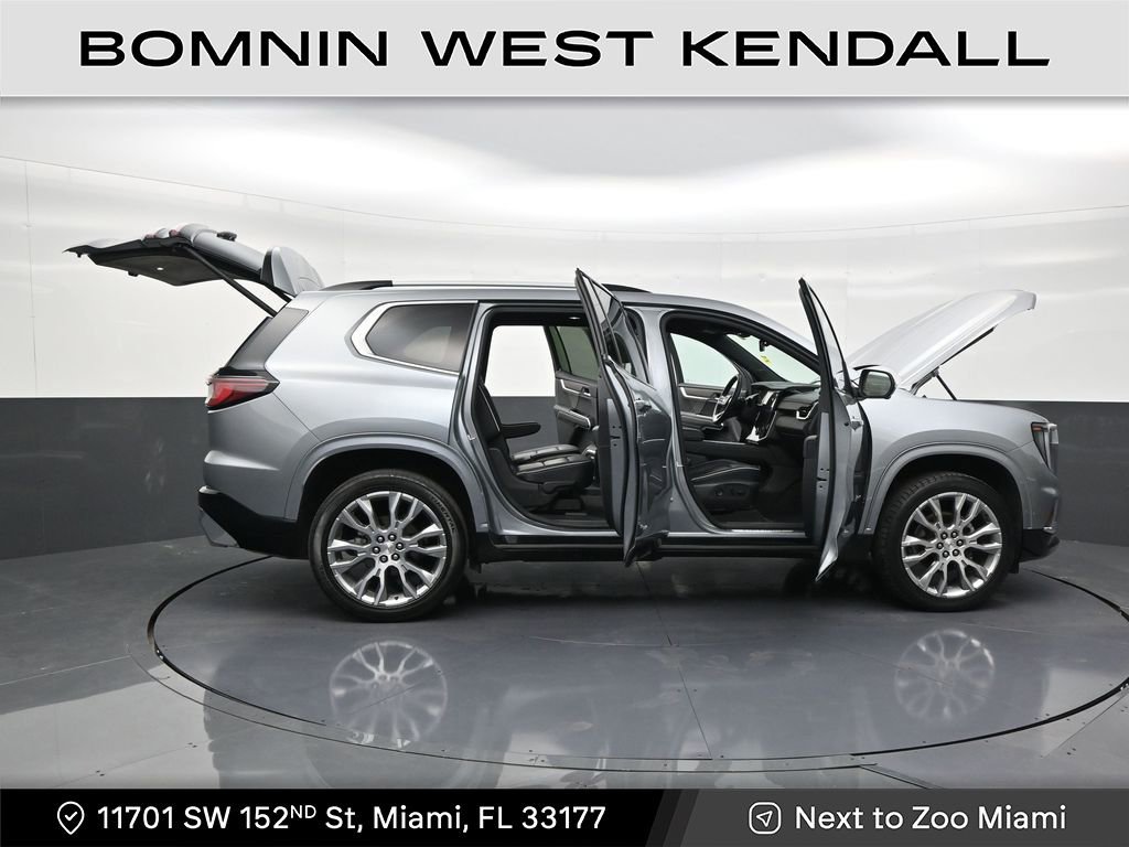 Used 2024 GMC Acadia Denali image 29