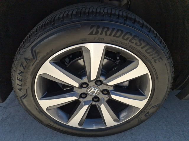 Certified 2024 Honda Pilot Elite image 5