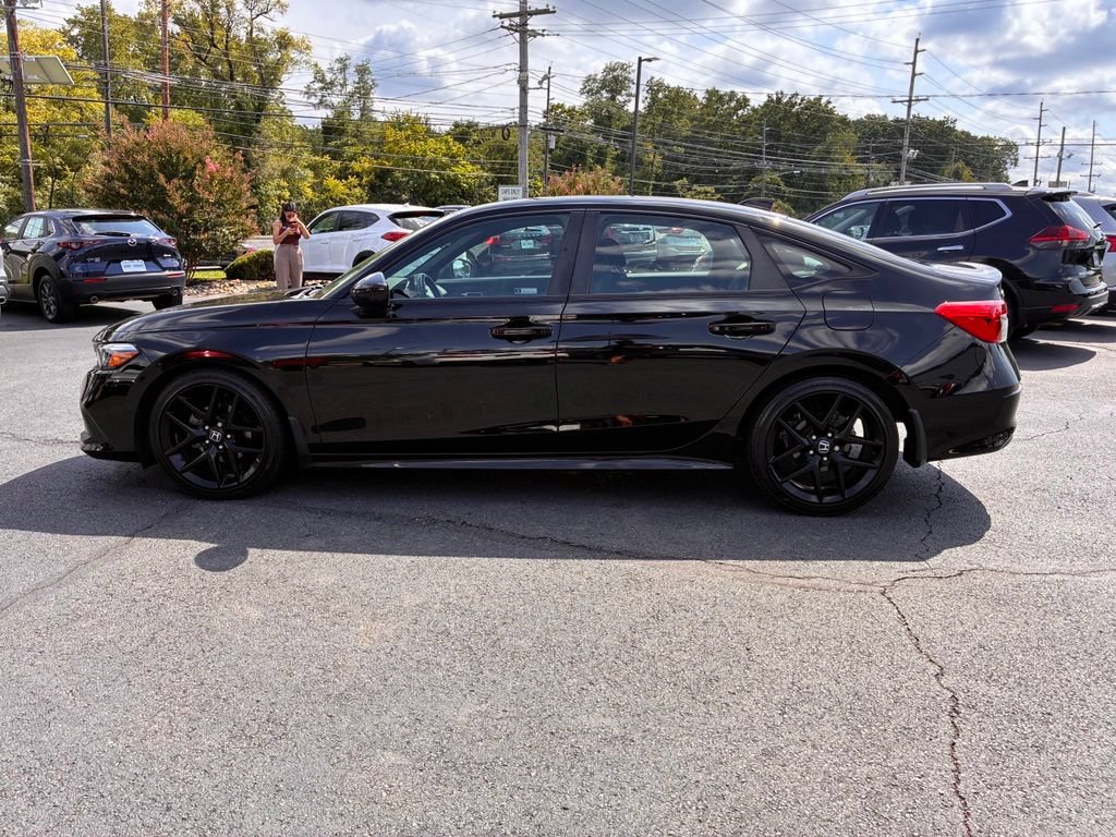 Used 2024 Honda Civic Sport image 4