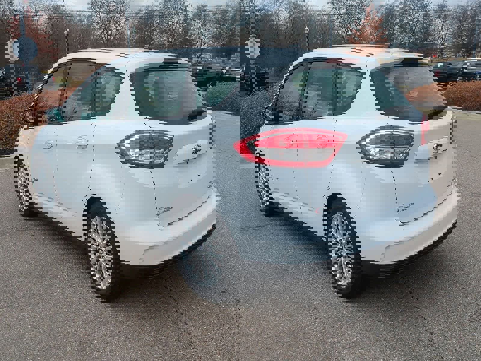 Used 2017 Ford C-MAX SE image 6