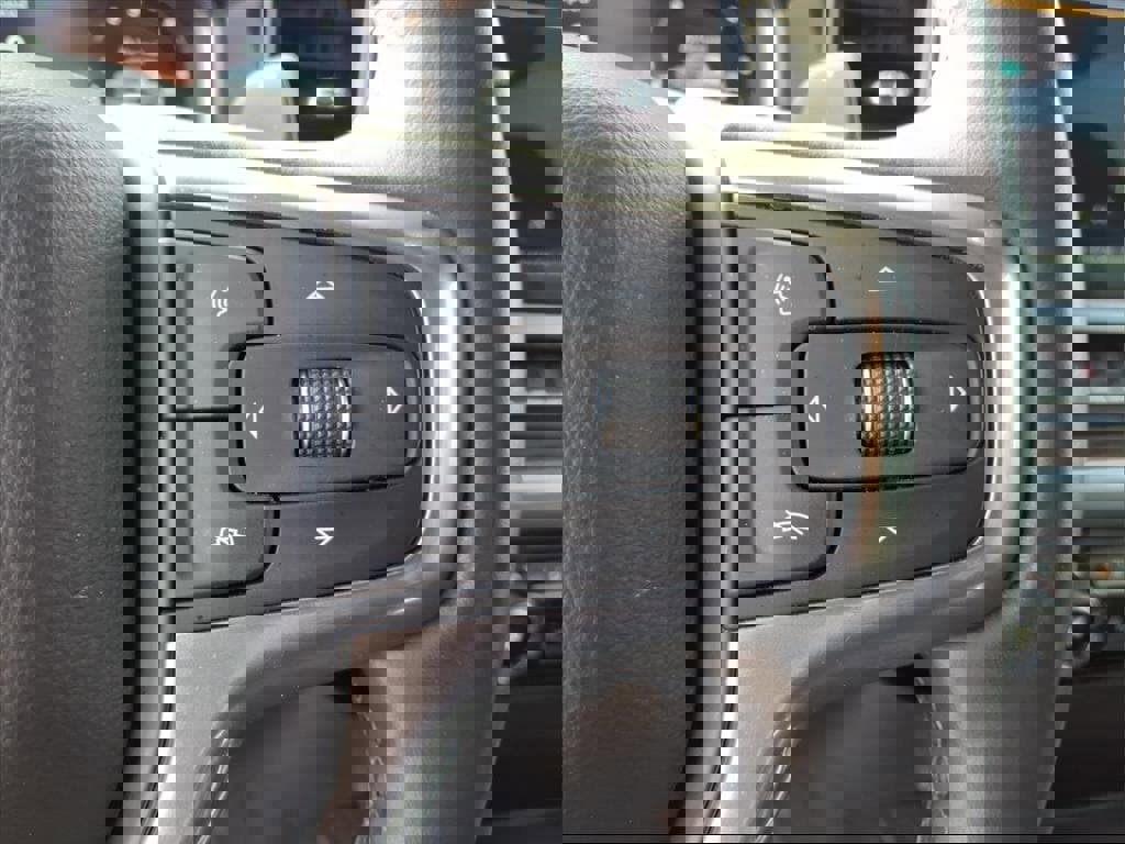 Used 2023 Chevrolet Silverado 1500 LT image 23