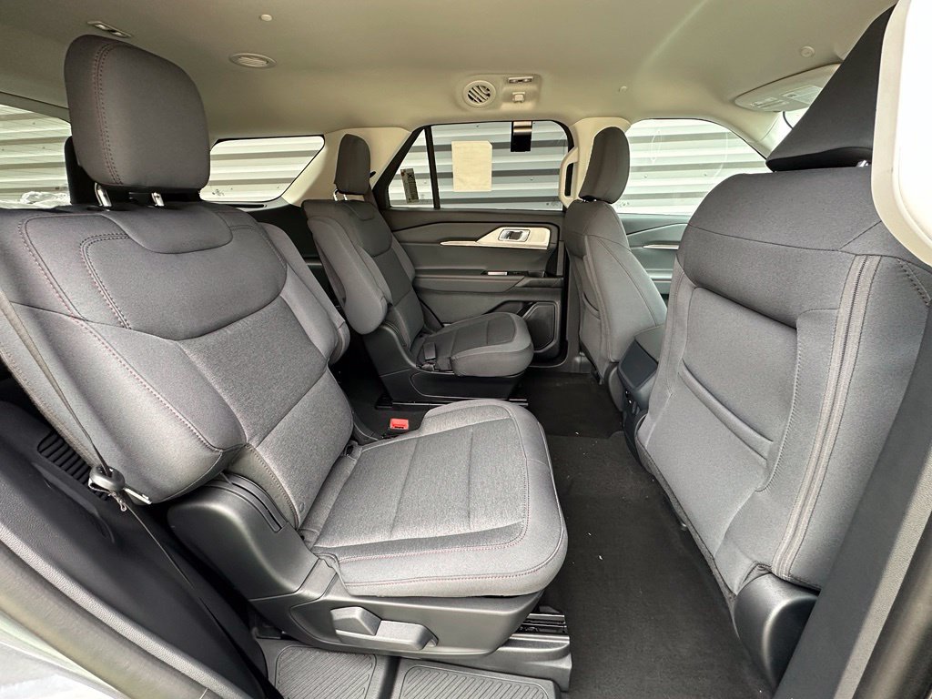 New 2026 Ford Explorer Active AWD/4WD image 24