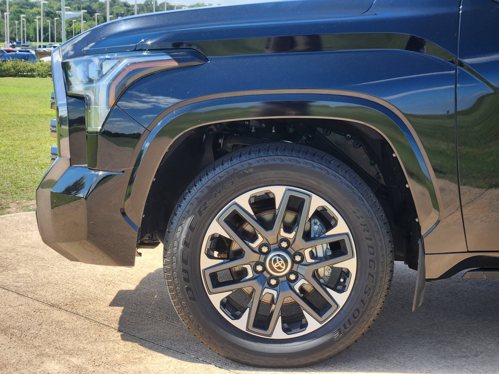 Used 2022 Toyota Tundra Platinum RWD image 13