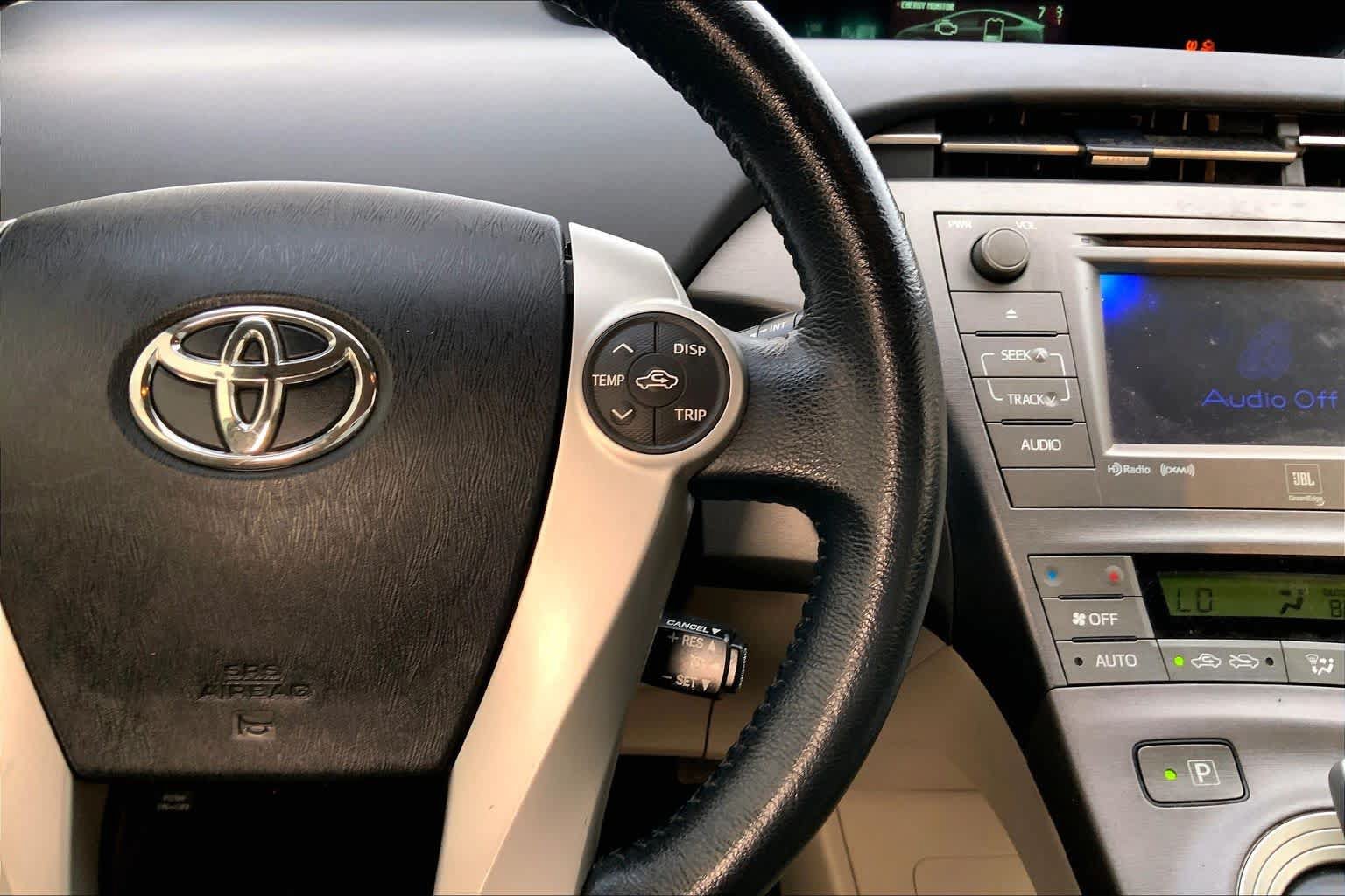 Used 2015 Toyota Prius Four FWD image 24