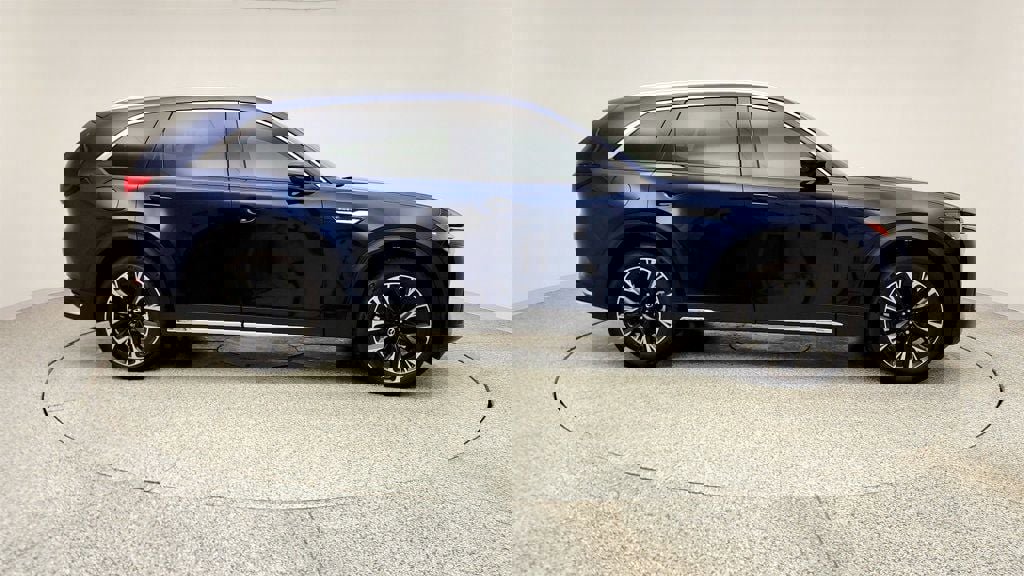 Used 2025 MAZDA CX-90 Plug-In Hybrid w/ Premium Plus image 4