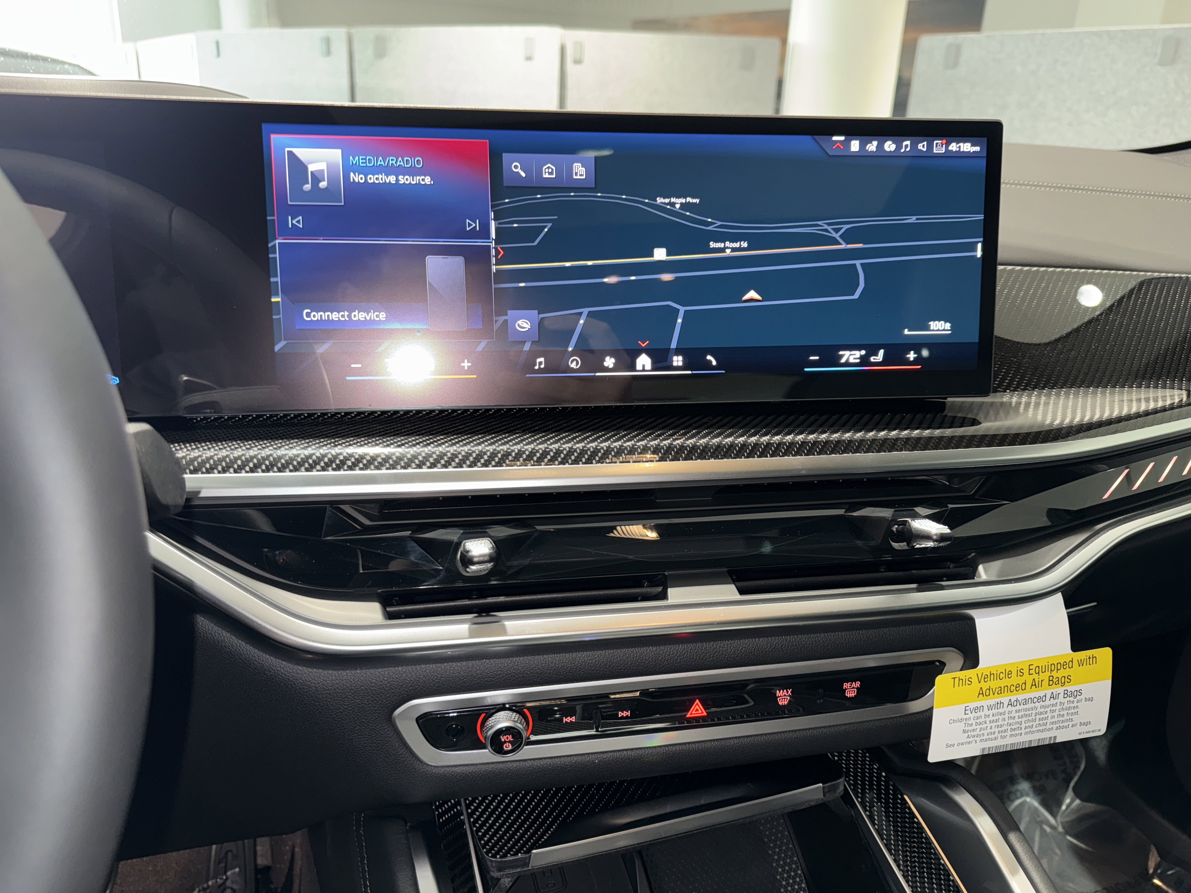 New 2026 BMW X6 M60i w/ Executive Package image 18