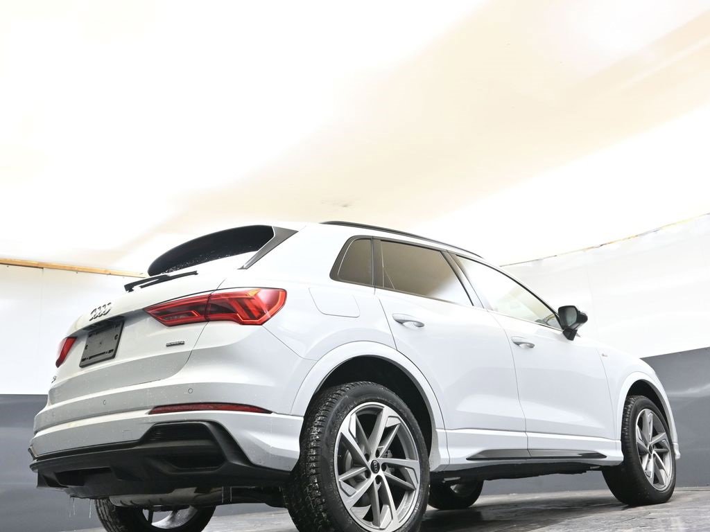 New 2025 Audi Q3 2.0T Premium image 44