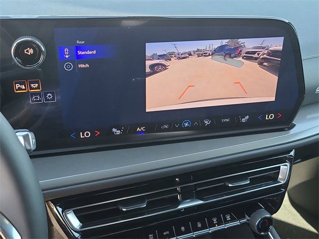 New 2026 Chevrolet Traverse LT image 33