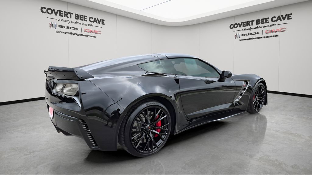 Used 2016 Chevrolet Corvette Z06 w/ Z07 Performance Package image 9
