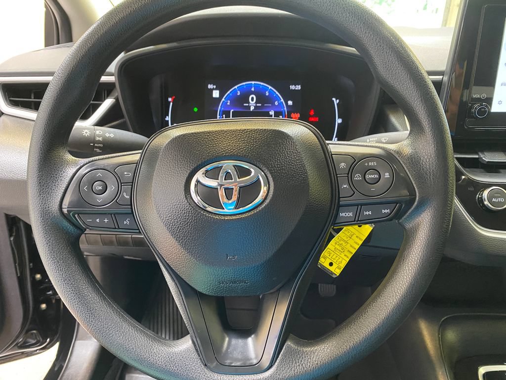 Used 2026 Toyota Corolla LE FWD image 29