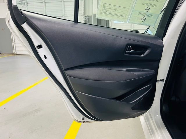 Used 2023 Toyota Corolla LE image 25