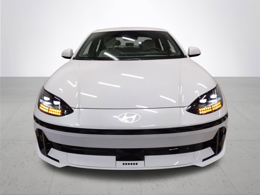 Certified 2025 Hyundai Ioniq 6 SEL image 3
