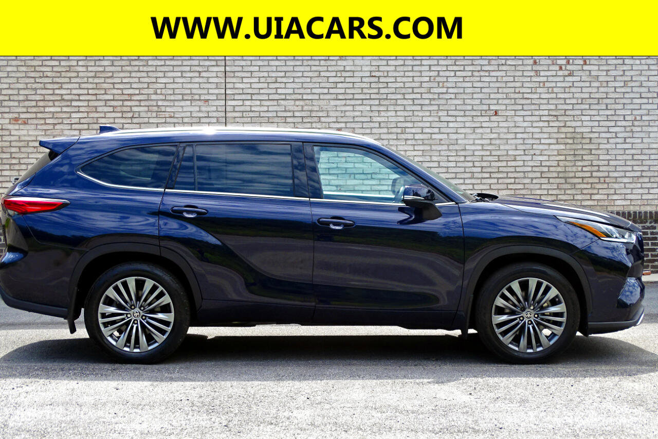 Used 2022 Toyota Highlander Platinum image 6