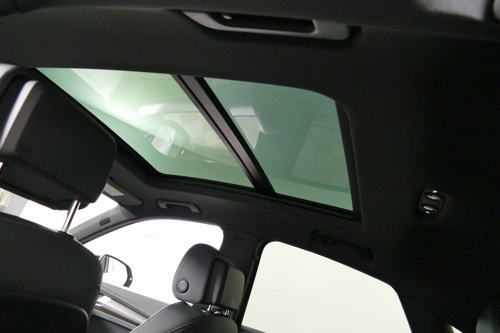 Used 2025 Audi Q5 2.0T Premium Plus image 25