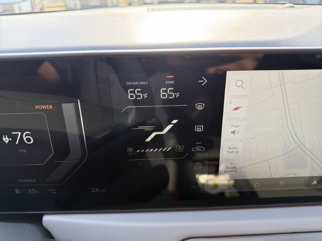 New 2027 Kia EV3 Wind FWD image 18