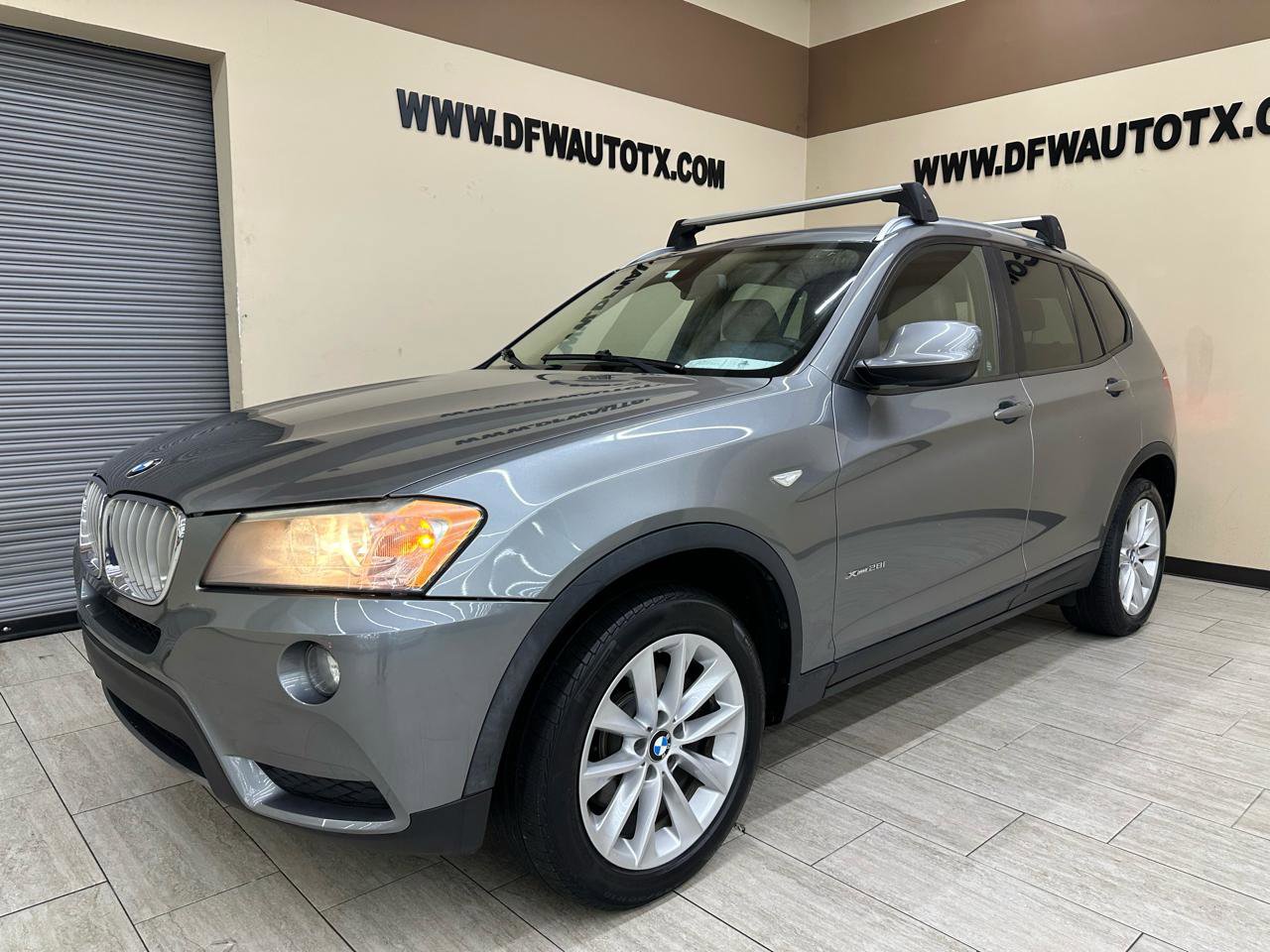 Used 2013 BMW X3 xDrive28i image 2