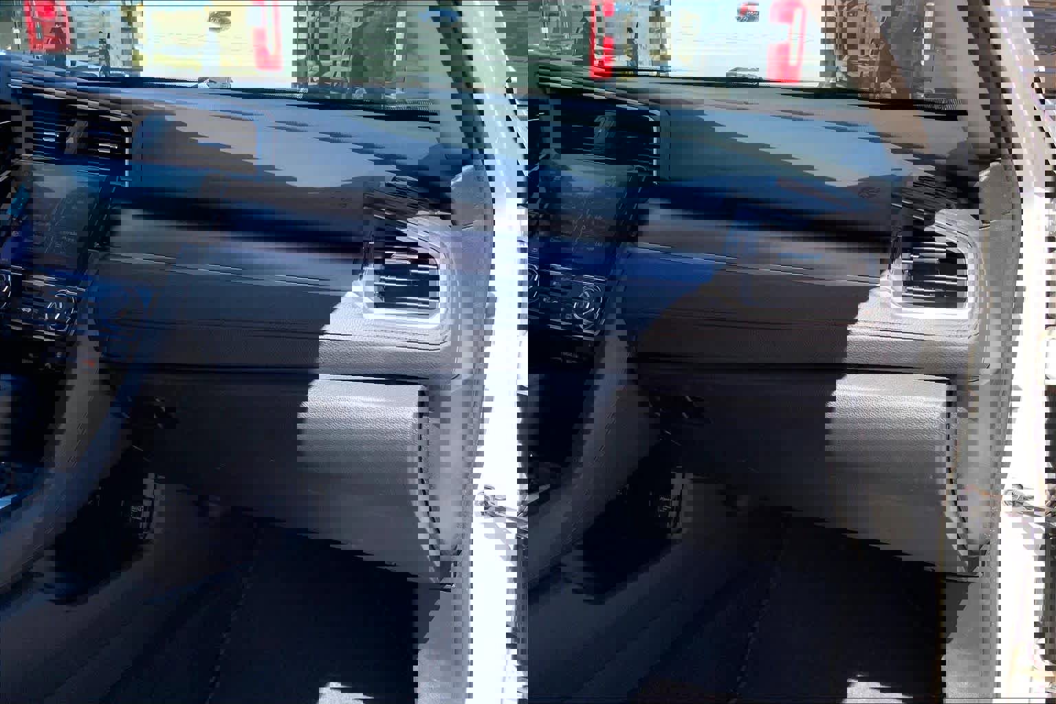 Used 2017 Honda Civic Touring image 19