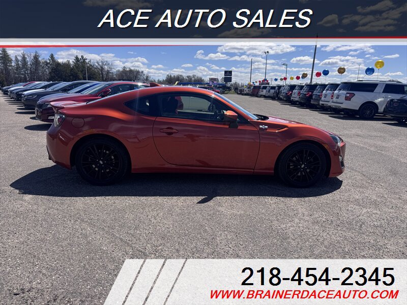 Used 2016 Scion FR-S RWD image 6