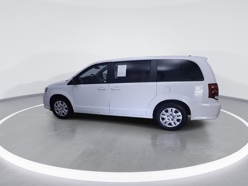 Used 2018 Dodge Grand Caravan SE FWD image 7