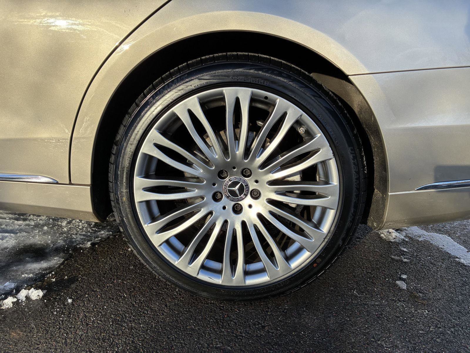 Used 2020 Mercedes-Benz S 560 4MATIC Sedan image 31