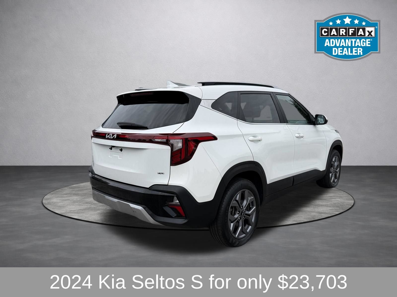 Used 2024 Kia Seltos S AWD/4WD image 3