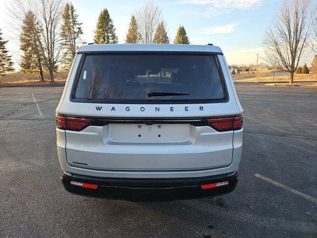 Used 2023 Jeep Wagoneer Series II image 5