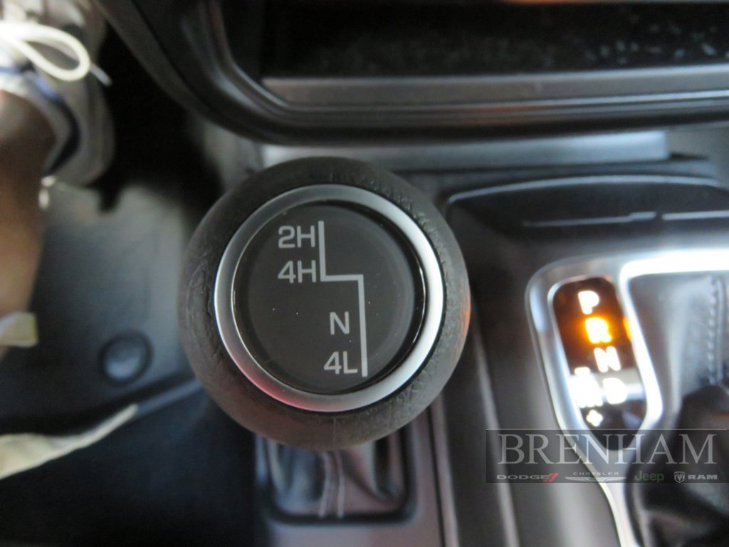 Used 2025 Jeep Gladiator Sport AWD/4WD image 33