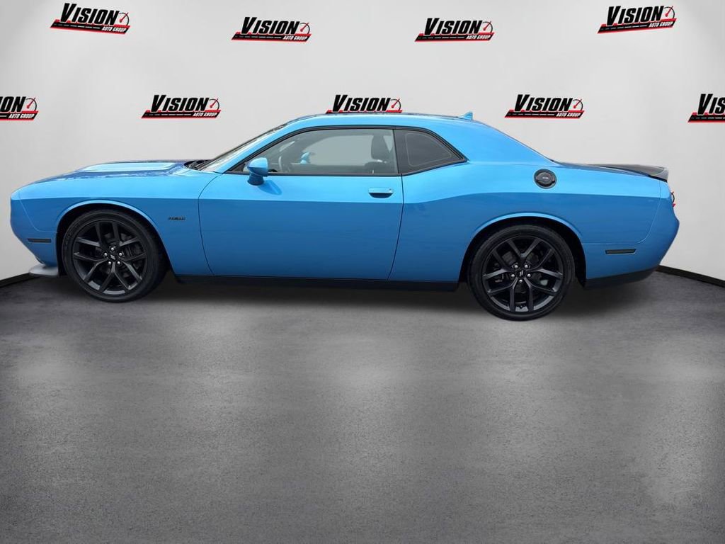 Used 2019 Dodge Challenger R/T w/ Plus Package RWD image 8