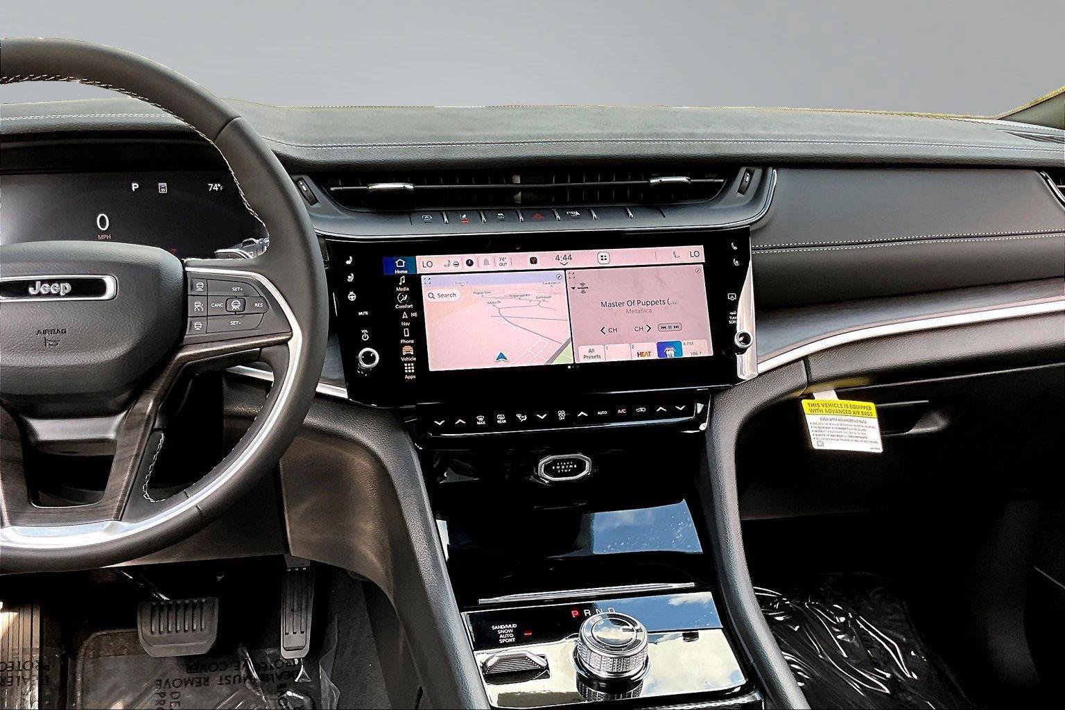 New 2027 Jeep Grand Cherokee L Limited AWD/4WD image 8