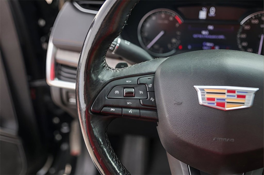 Used 2019 Cadillac XT4 Premium Luxury w/ Enhanced Visibility Package image 14