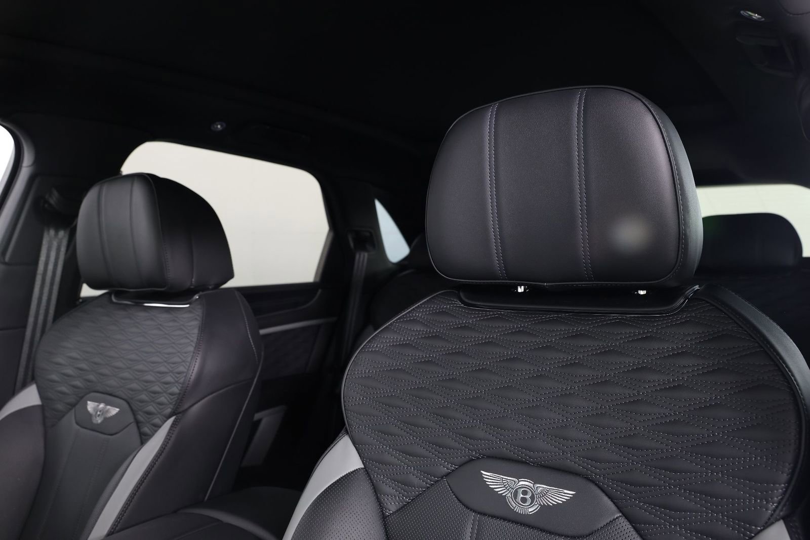 New 2026 Bentley Bentayga Speed AWD/4WD image 25