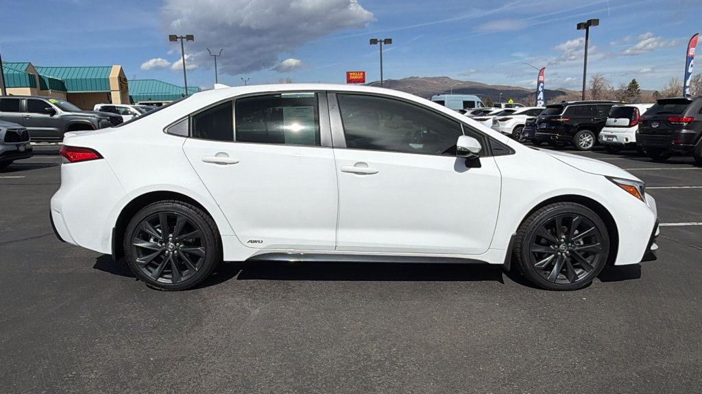 Certified 2025 Toyota Corolla SE w/ Convenience Package video 2