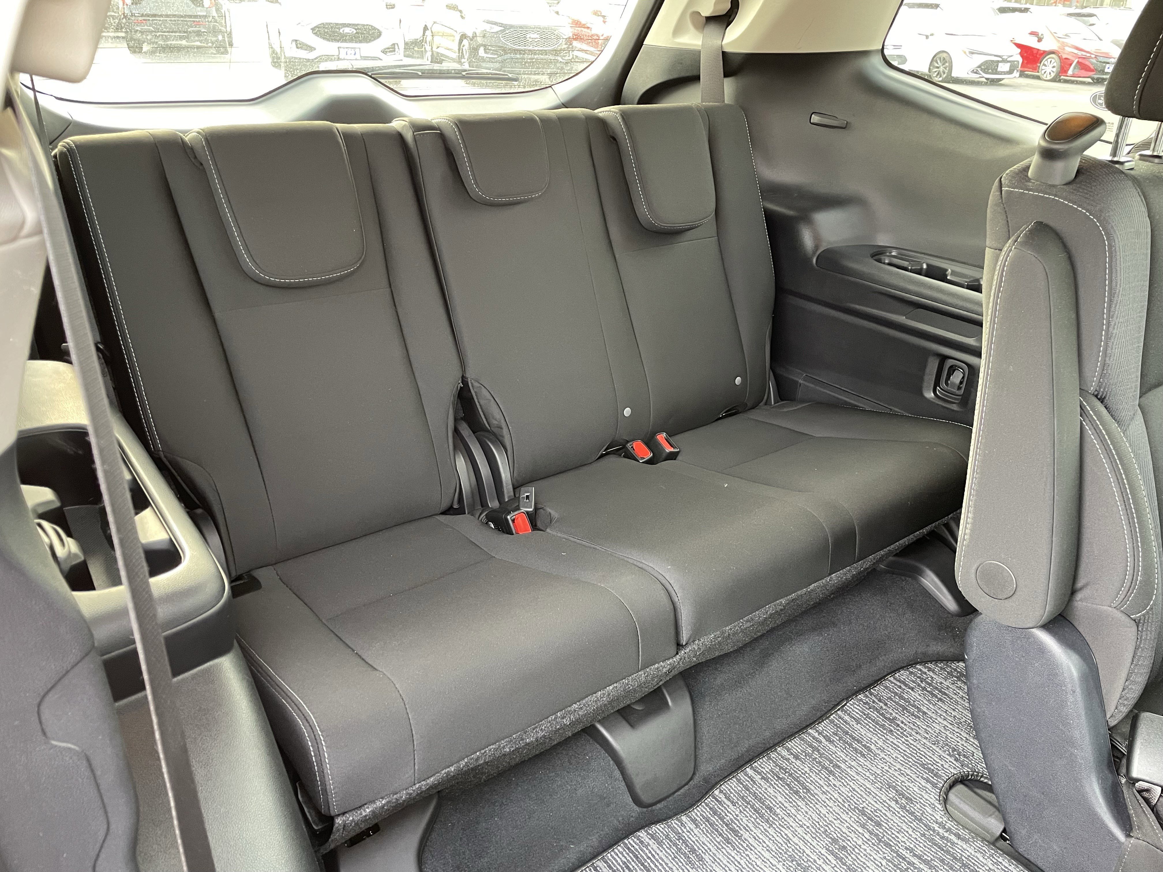 Used 2024 Subaru Ascent Premium w/ Convenience Package image 40