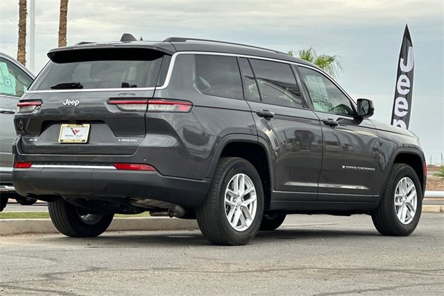 Certified 2023 Jeep Grand Cherokee L Laredo w/ Trailer Tow Group (B) image 7