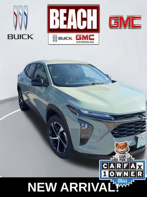 Used 2024 Chevrolet Trax RS w/ Driver Confidence Package image 1