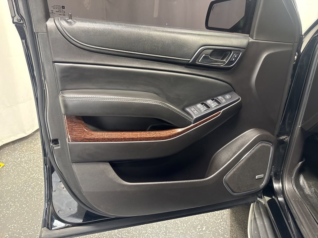 Used 2016 GMC Yukon SLE image 9