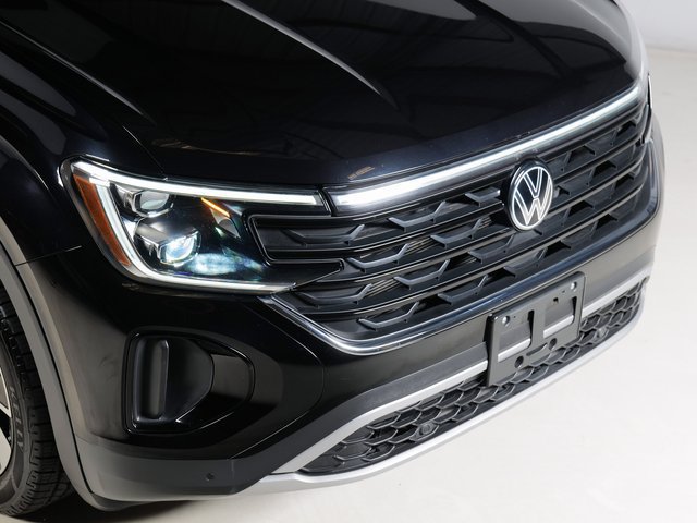 Used 2024 Volkswagen Atlas Cross Sport SE AWD/4WD image 29