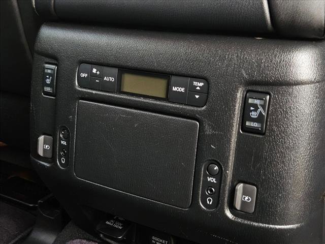 Used 2018 INFINITI QX80 2WD w/ Deluxe Technology Package image 19