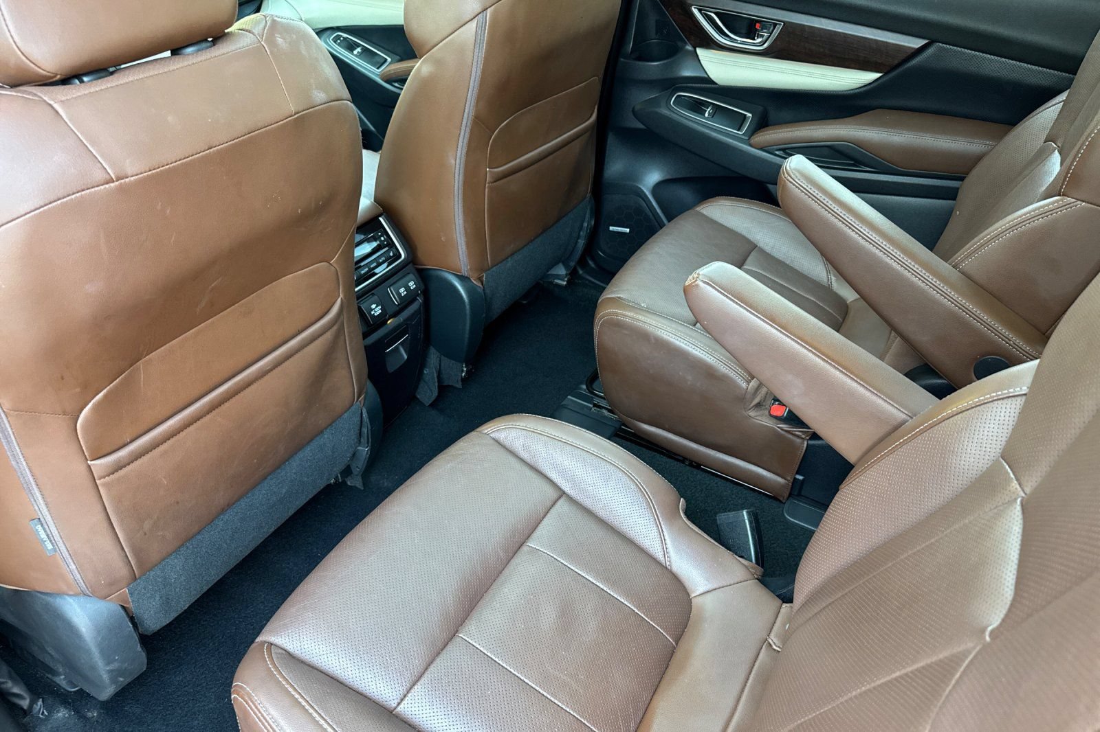 Used 2019 Subaru Ascent Touring AWD/4WD image 12
