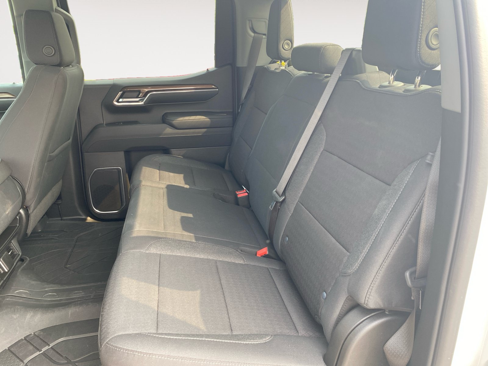 Used 2024 Chevrolet Silverado 1500 RST w/ Redline Edition AWD/4WD image 13