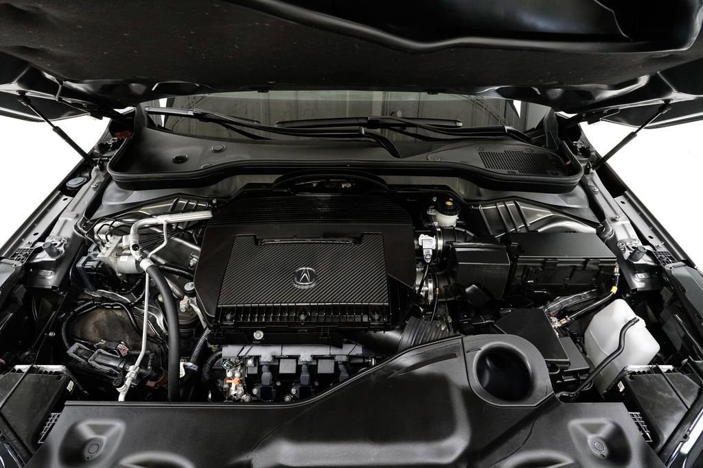Used 2023 Acura MDX A-Spec image 3
