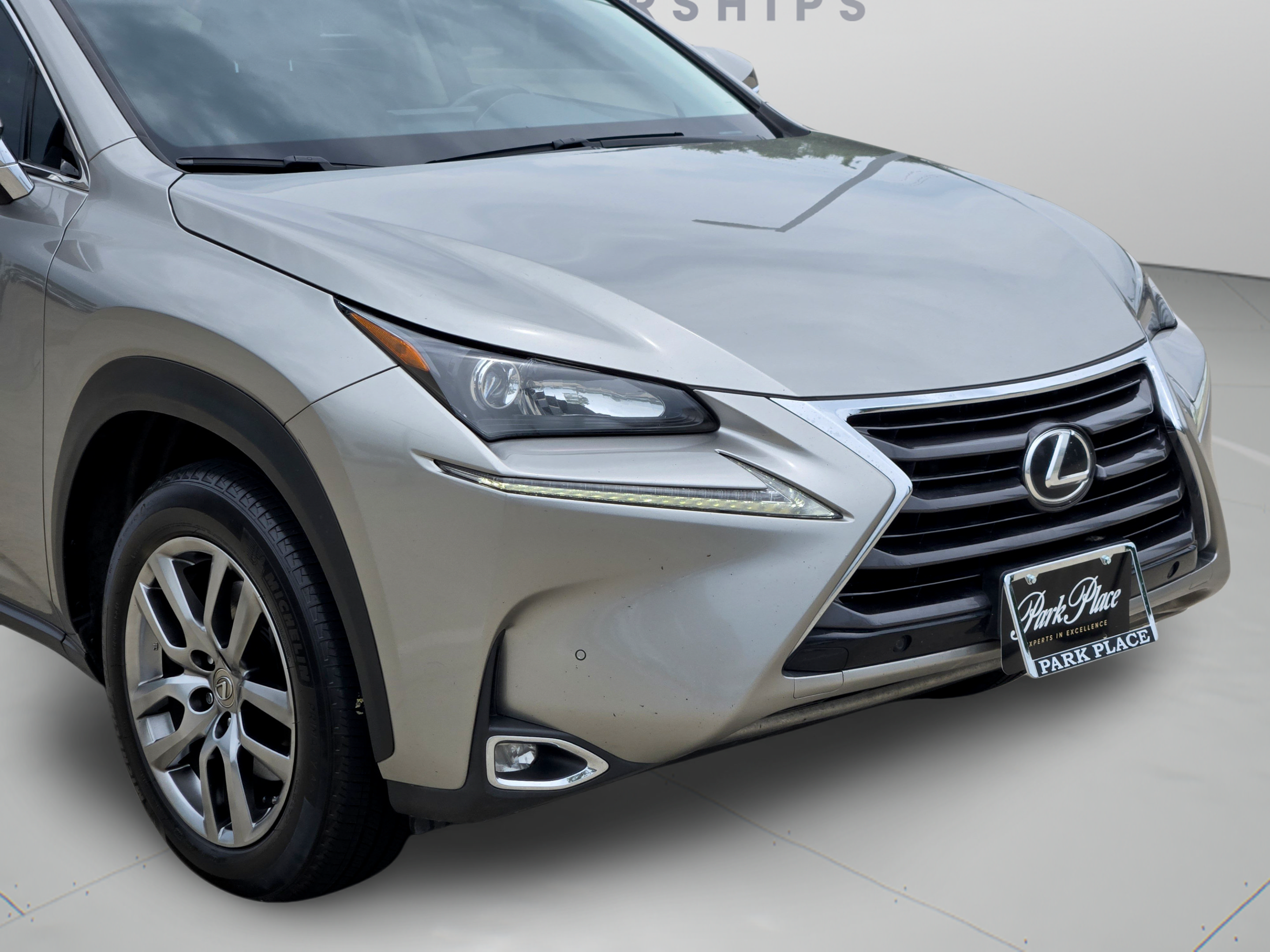 Used 2016 Lexus NX 200t FWD w/ Premium Package image 32