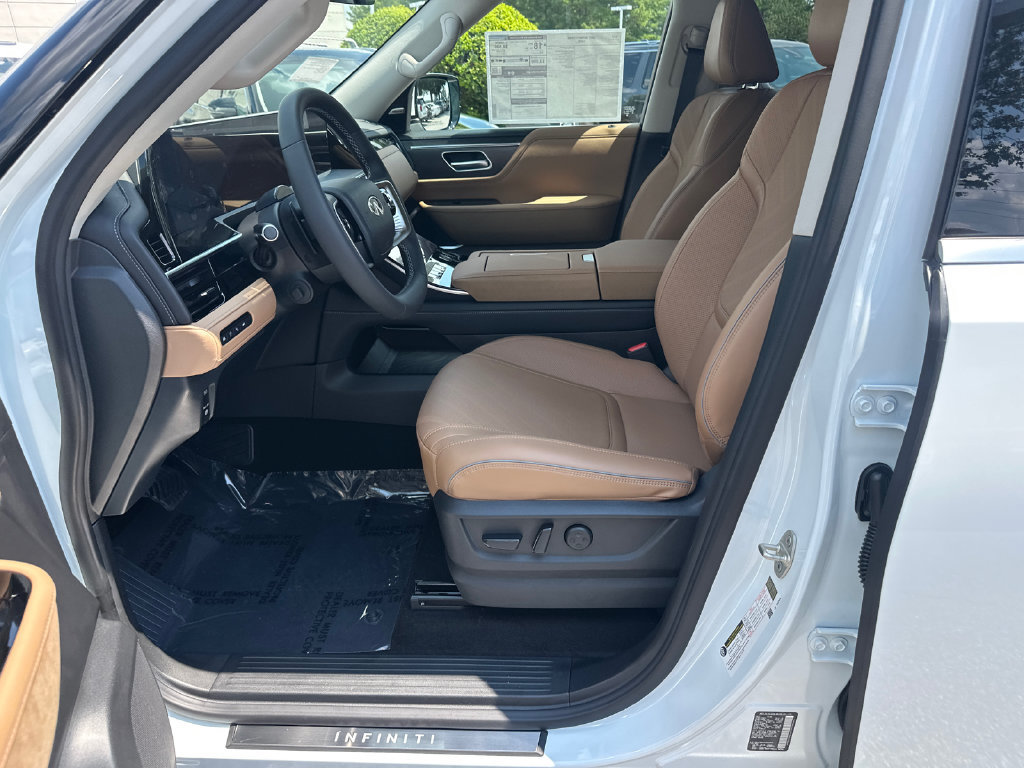 New 2027 INFINITI QX80 Luxe w/ Cargo Package RWD image 9